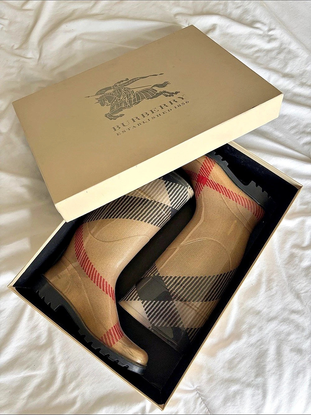 Burberry Check Rubber Rain Boots | Beige Nova Check | EU 36